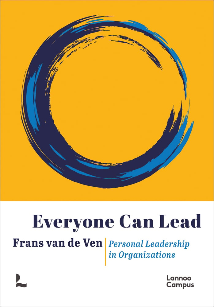 Blue dry brush painted circle, on orange cover of 'Everyone can Lead, Personal Leadership in Organizations', by Lannoo Publishers.