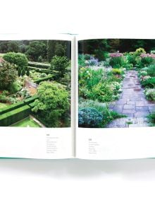 Book cover of The Aesthetics of Contemporary Planting Design. Published by ORO Editions.