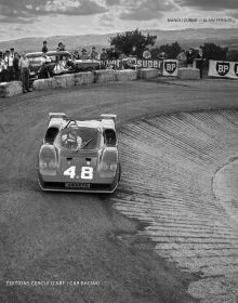 Book cover of Car Racing 1970, featuring a Fiat Abarth 2000 Sport Type SE 010 racing out of curve on track, spectators behind. Published by Editions Cercle d'Art.