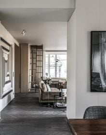 Book cover of Fragments, Guillaume Terver, with a corner of marble table, and wooden panelled wall behind. Published by Beta-Plus.