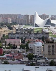 Book cover of Baku: Oil and Urbanism. Published by Park Books.