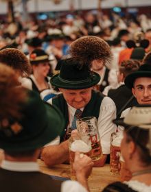 Be a Guest at the Oktoberfest