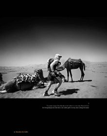 Book cover of No Limits, 7 Continents. 100,000 Kilometers. 100 Challenges, with athlete Joey Kelly with dirty, sweaty face. Published by teNeues Books.