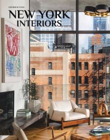 Book cover of New York Interiors, featuring an apartment interior with modern art. Published by Lannoo Publishers.