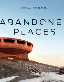 Book cover of Abandoned Places, Abkhazia edition, featuring an abandoned Bulgarian communist party monument. Published by Lannoo Publishers.